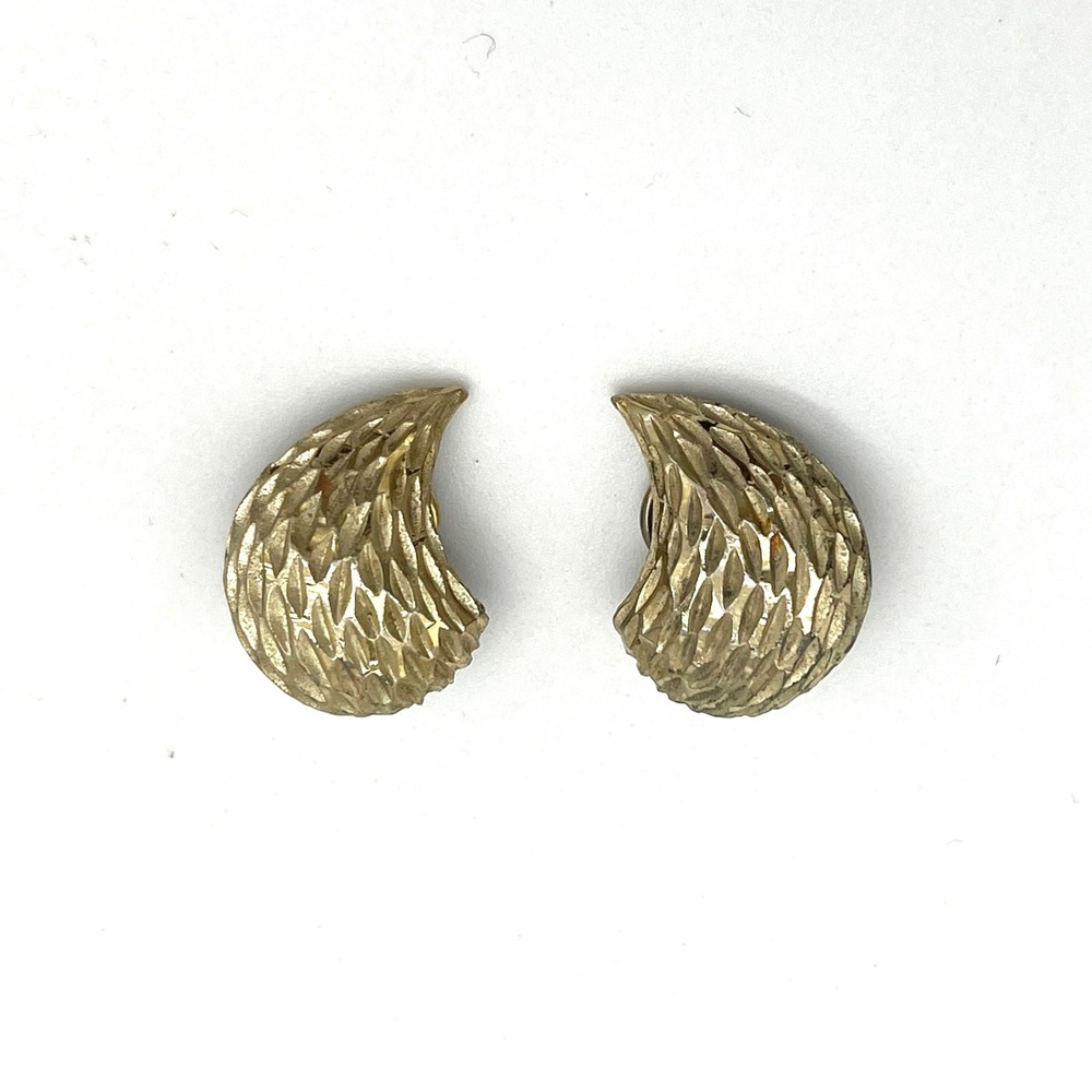 Vintage BSK Gold Tone Textured‎ Half Moon Clip On Earrings